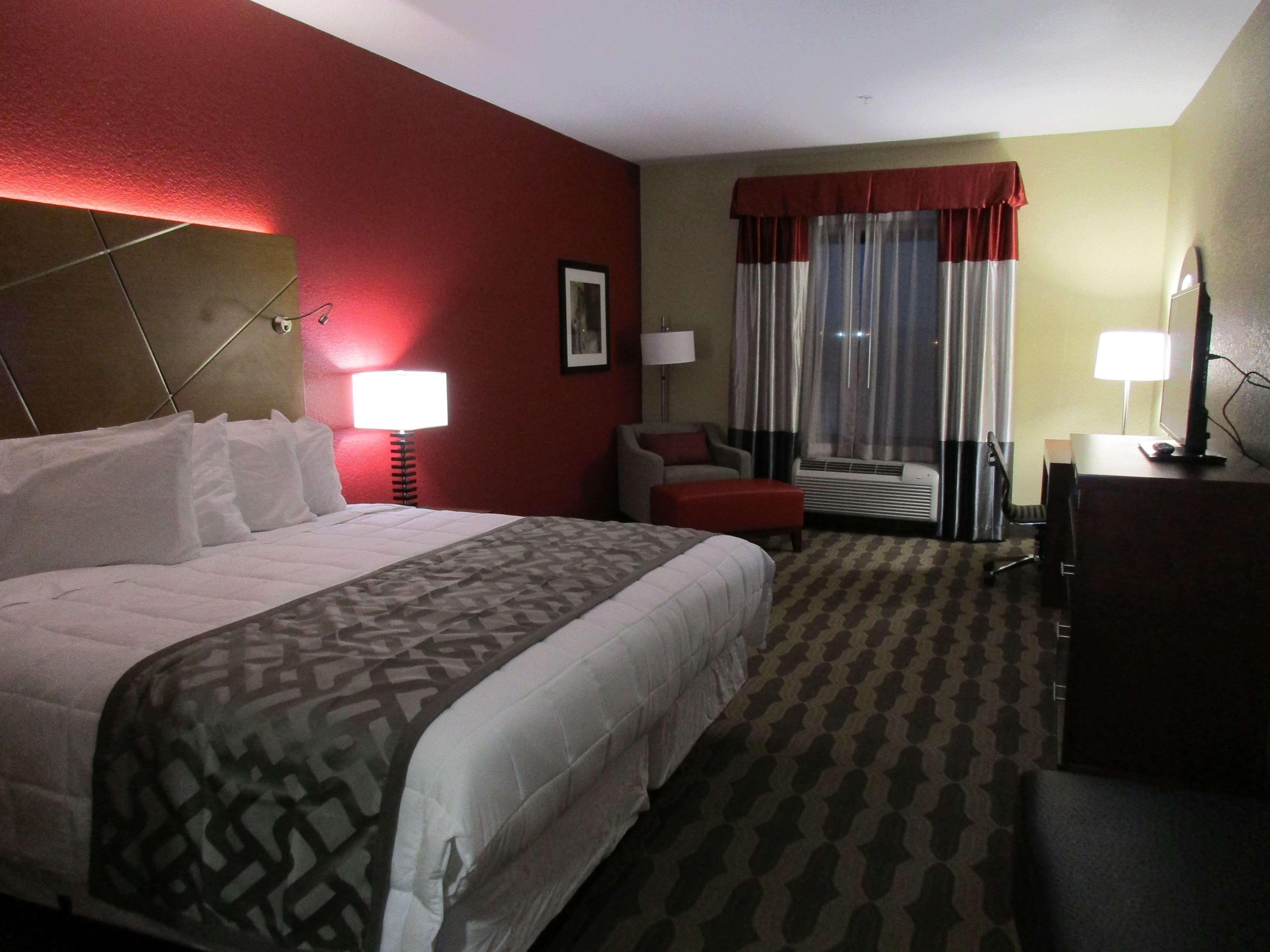 Best Western Plus Fairview Inn & Suites Esterno foto