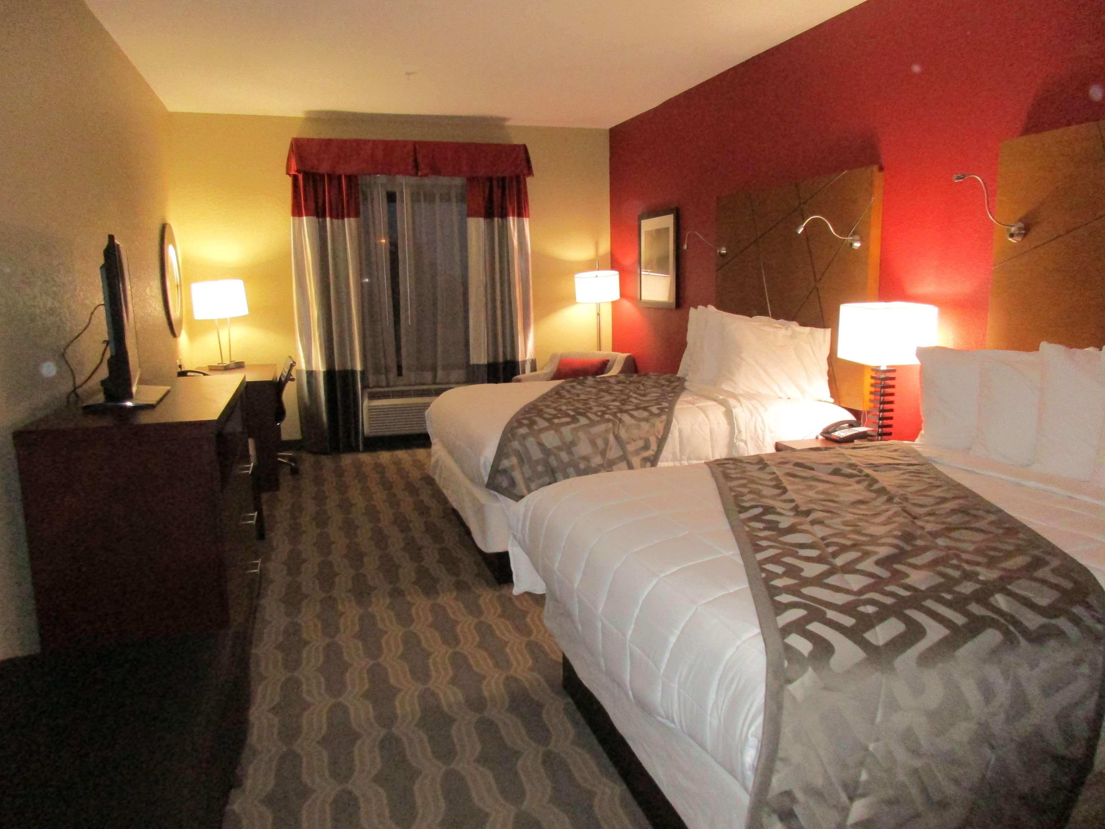 Best Western Plus Fairview Inn & Suites Esterno foto
