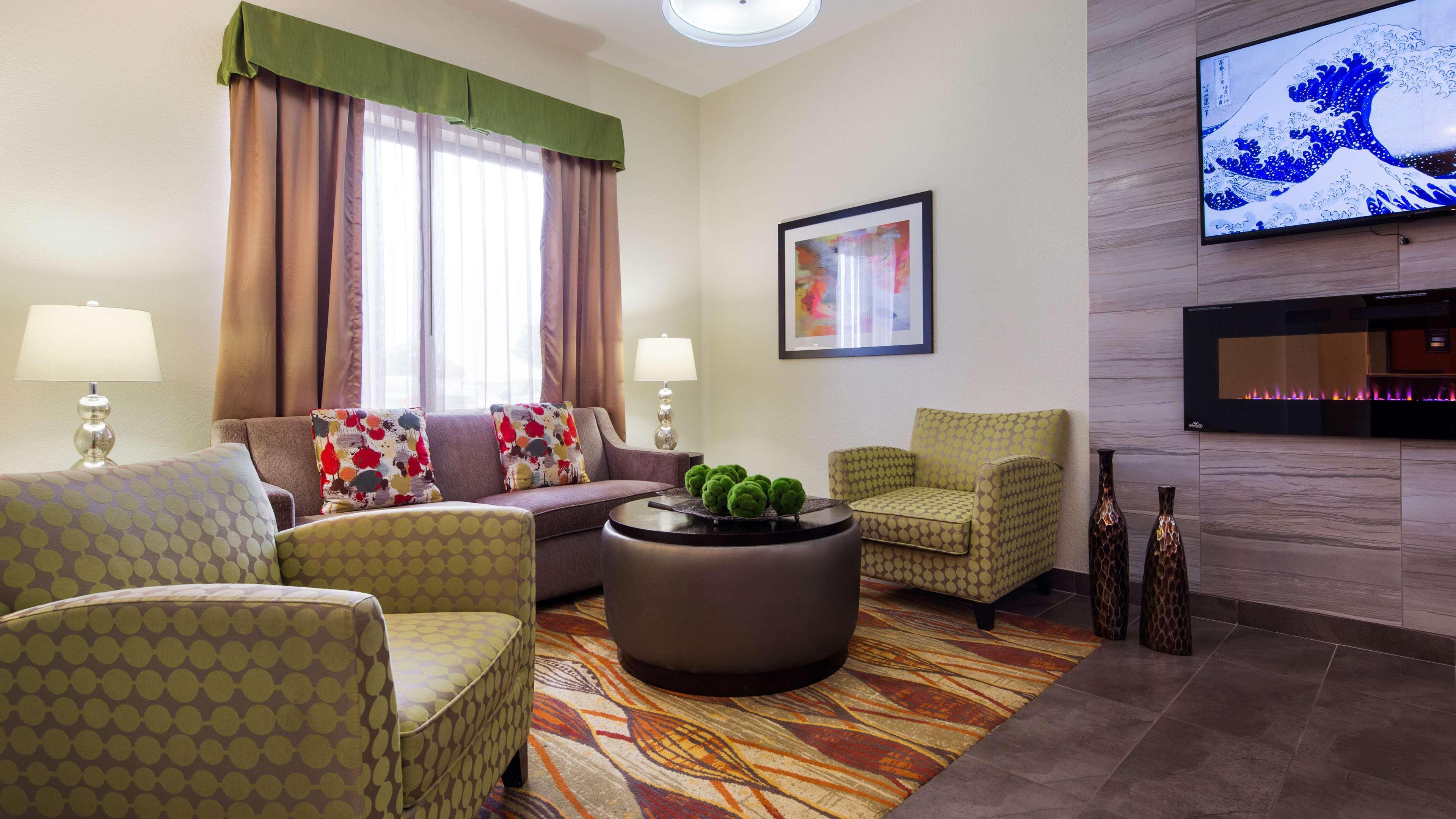 Best Western Plus Fairview Inn & Suites Esterno foto