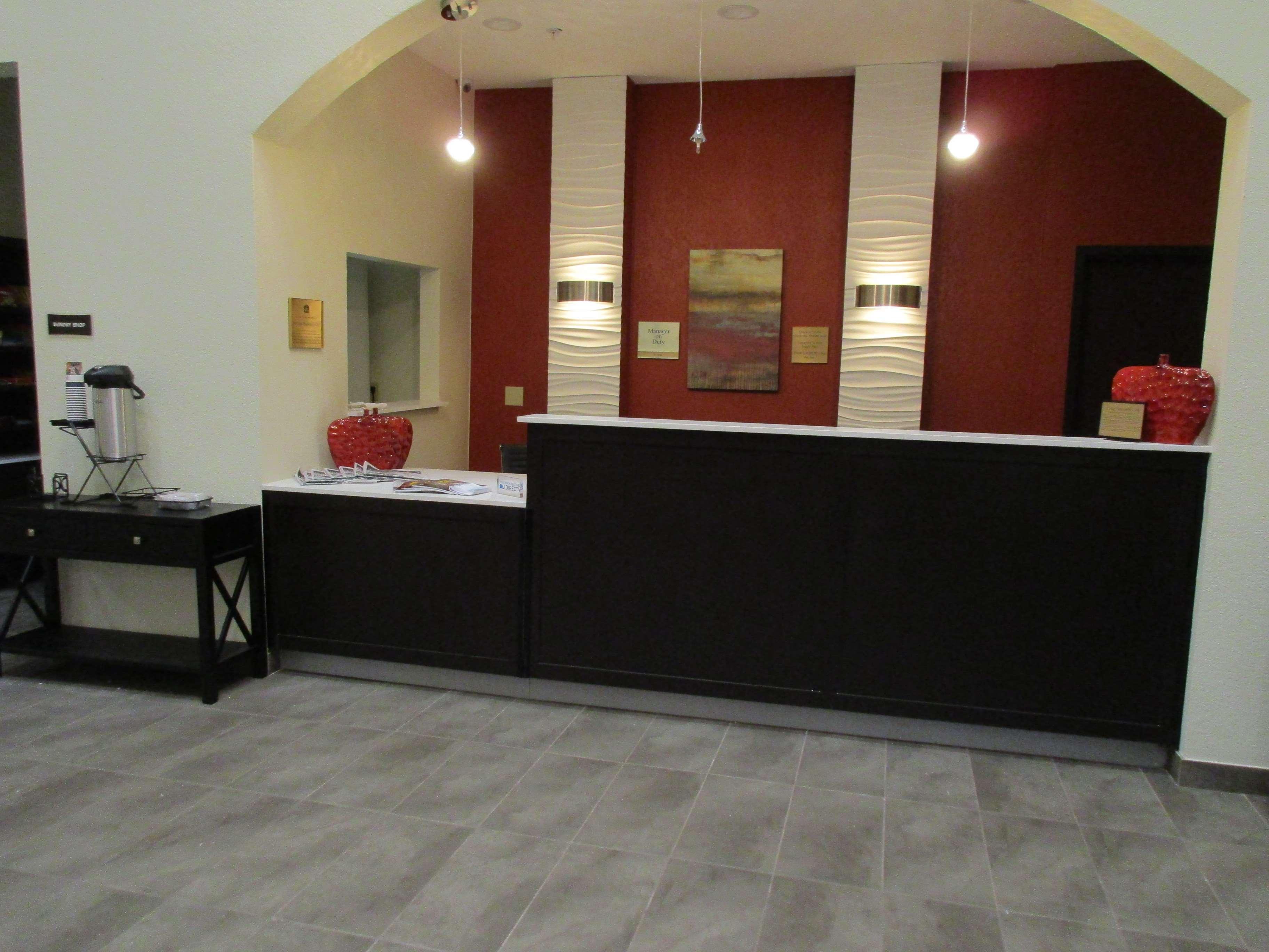 Best Western Plus Fairview Inn & Suites Esterno foto